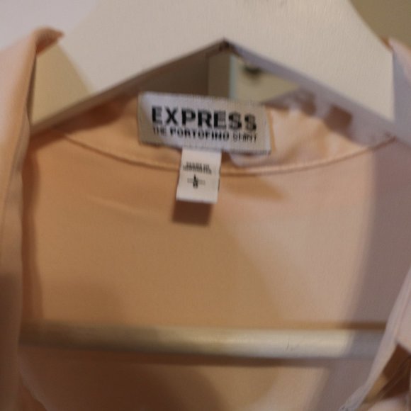 Peach Blouse - Picture 4 of 4